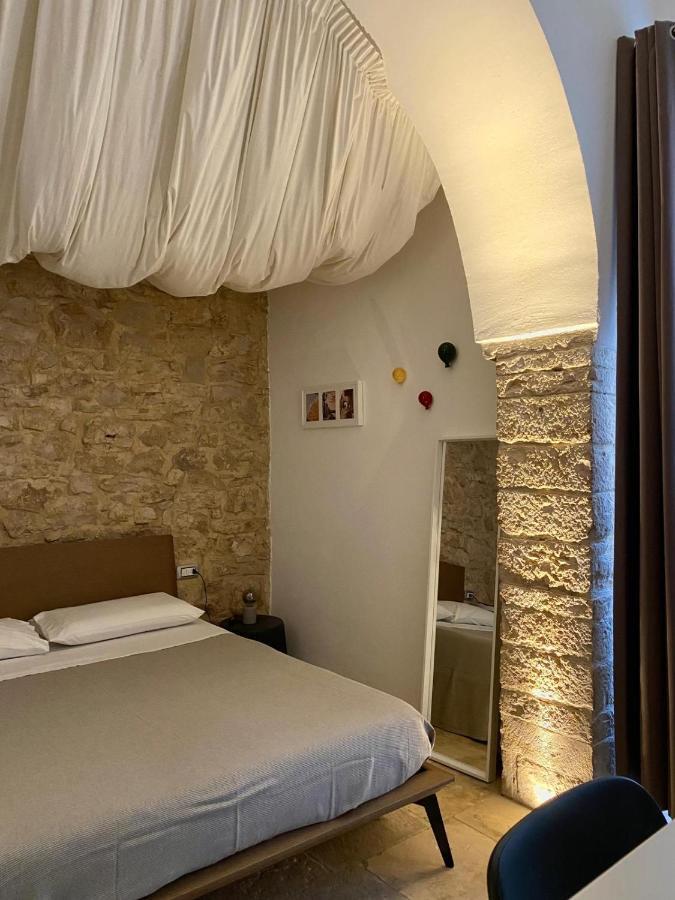 Altrelli Rooms Corato Bagian luar foto