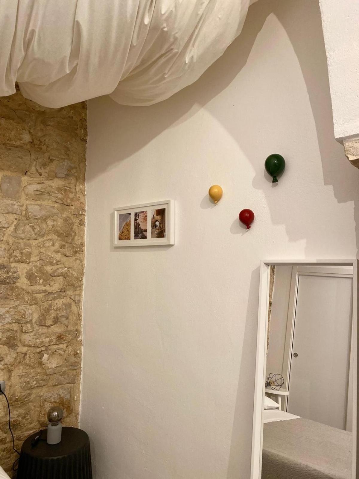 Altrelli Rooms Corato Bagian luar foto