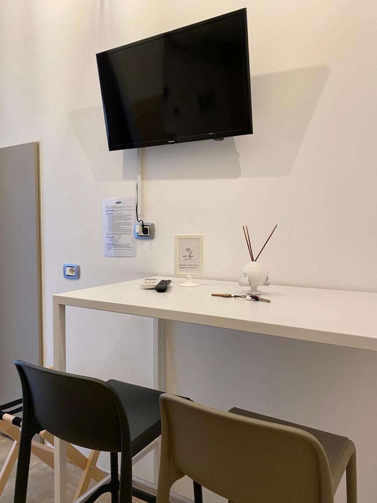 Altrelli Rooms Corato Bagian luar foto